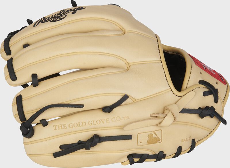 Camel back of a Gold Glove Elite 11.5" infield glove loading=