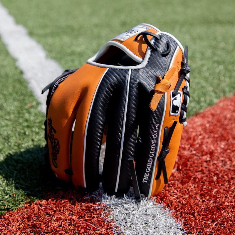 Rawlings NXT Series 11.75" Infield Glove, Right Hand Throw loading=