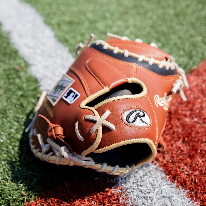 Rawlings NXT Series 32.5" Catcher's Mitt, Right Hand Throw loading=