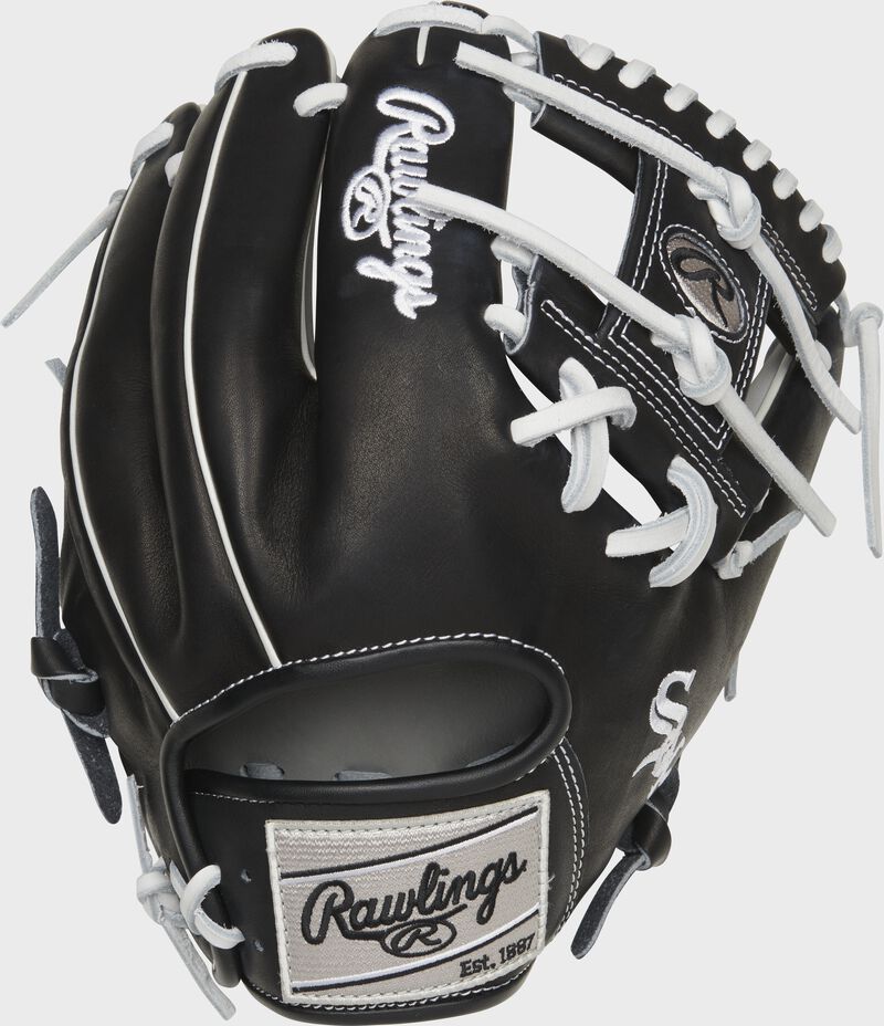 Black back of a Chicago White Sox I-web Heart of the Hide glove with a gray Rawlings patch - SKU: RSGPRO204-2CHW loading=