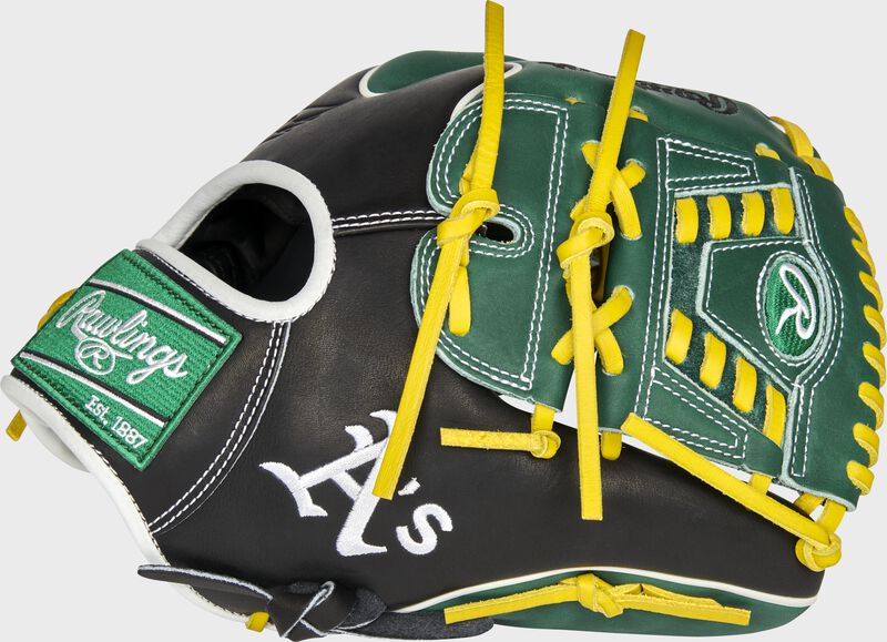 Thumb of a 2021 Oakland Athletics Heart of the Hide glove with the Athletics logo on the thumb - SKU: RSGPRO204W-30OAK loading=