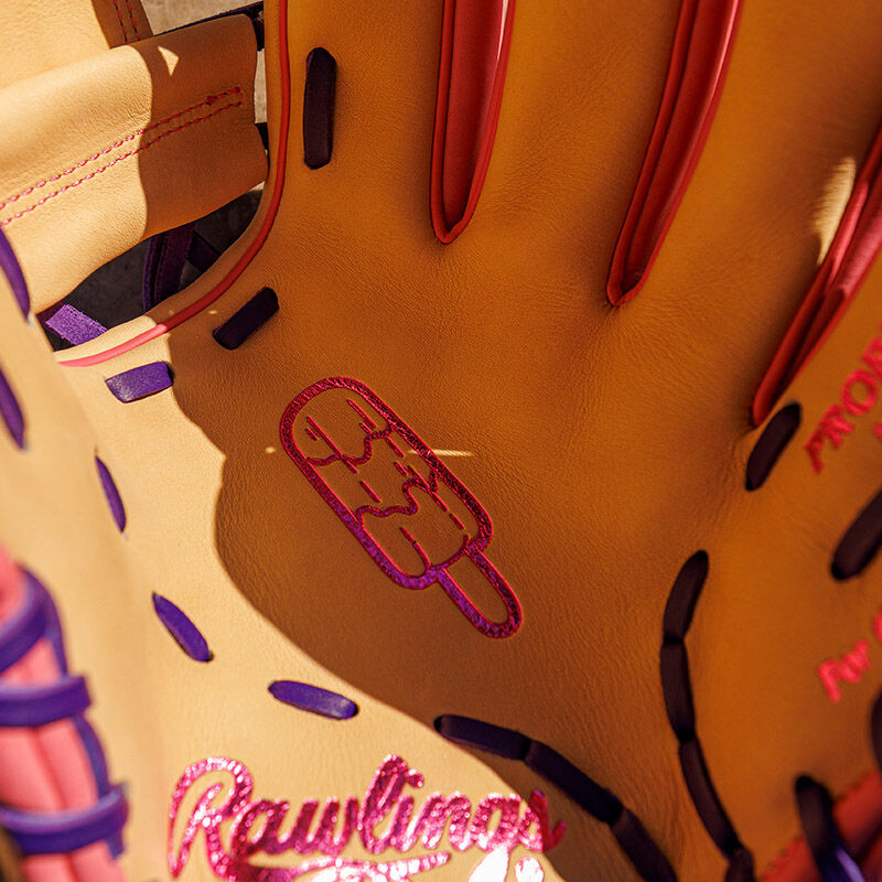 Rawlings Heart of the Hide Fro-Glo Limited Edition Glove loading=