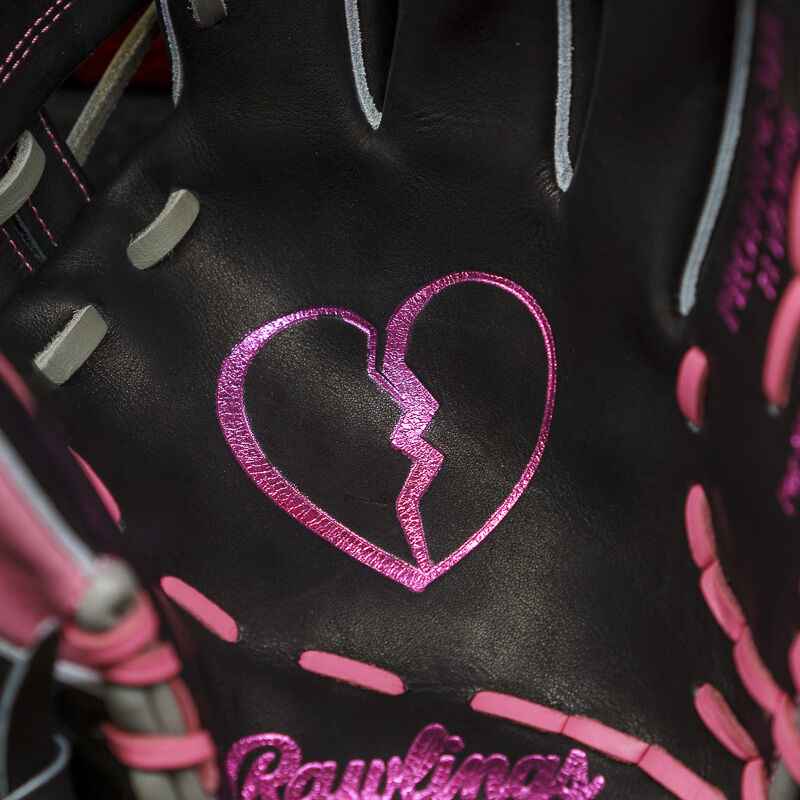 Rawlings Heart of the Hide Broken Heart 11.5-Inch Glove loading=