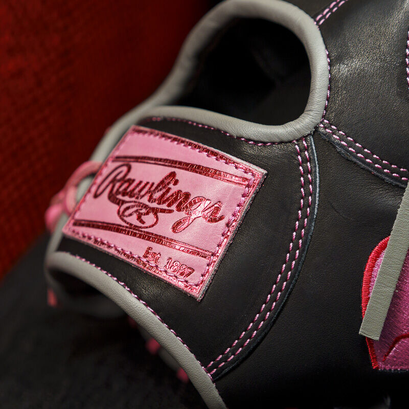 Rawlings Heart of the Hide Broken Heart 11.5-Inch Glove loading=