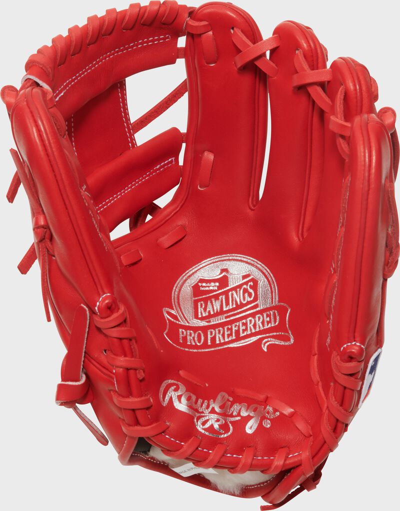 Scarlet palm of a Rawlings Gameday 57 Series Andrés Giménez Pro Preferred Glove with silver stamping and scarlet laces loading=