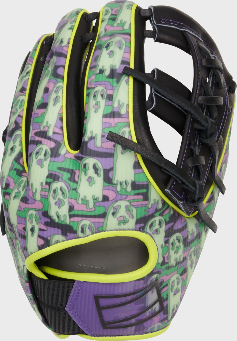 Halloween design back of a Rawlings REV1X Halloween glove loading=